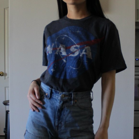 NASA Shirt - Picture 1 of 2